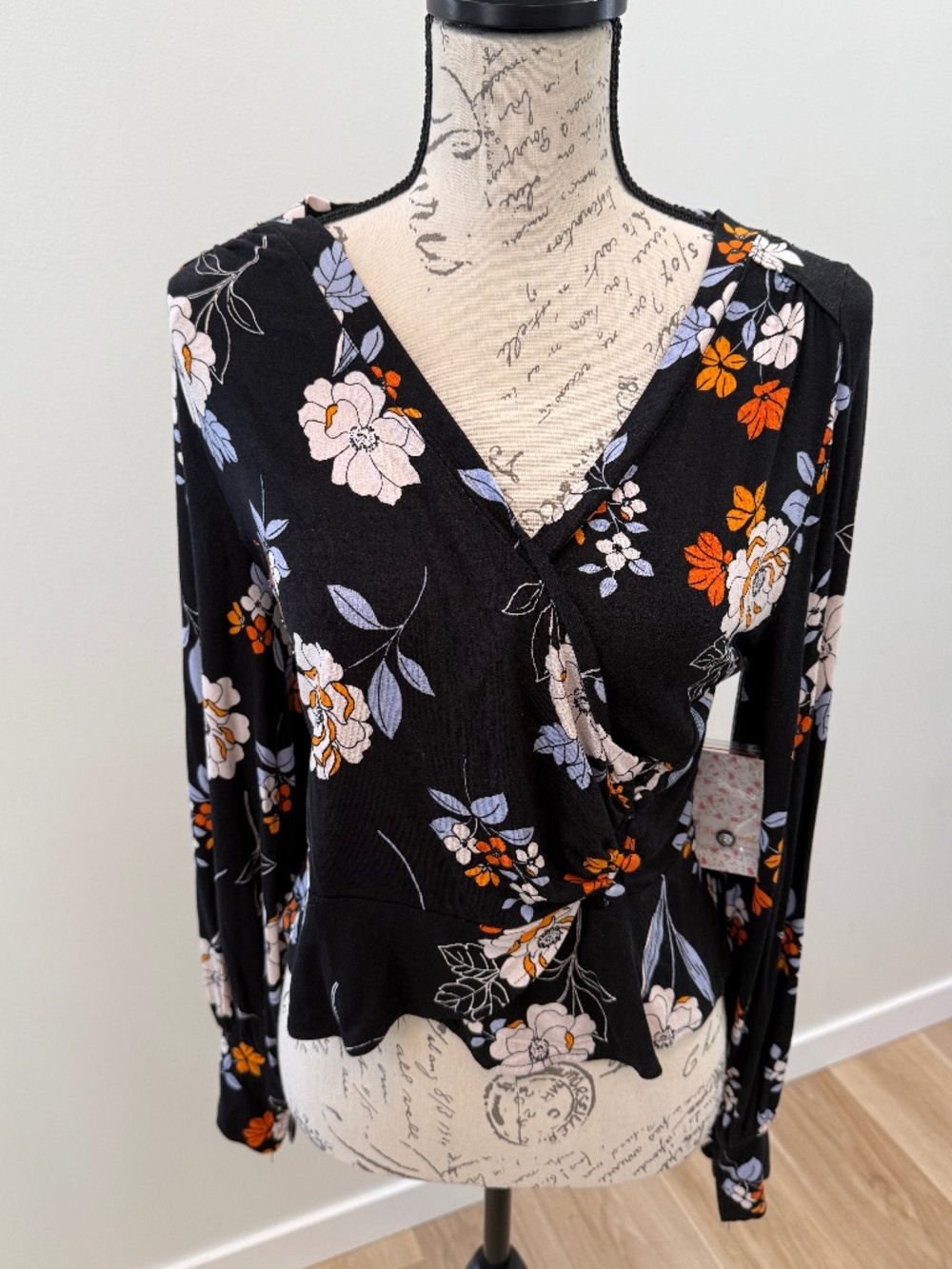 Free People Black Floral Wrap Peplum Long Sleeve Top Size M NWT